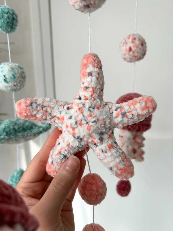 Copie de Patron crochet-14 Patron crochet PDF - Mobile bébé "sous l'océan"