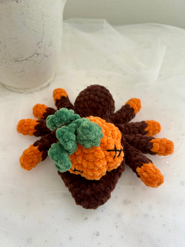 Patron crochet PDF - Mme Araignée citrouille d'Halloween